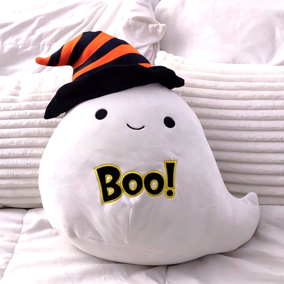 Grace the Ghost 14 inch Squishmallow - Picture 1 of 2